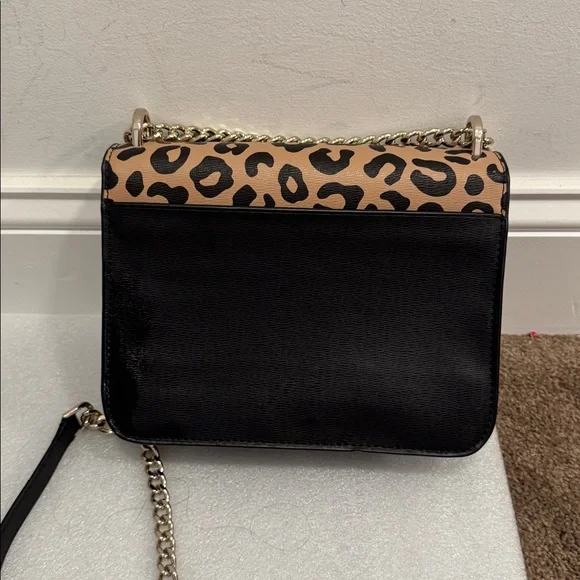 Kate Spade New York Remi leopard-print crossbody bag - Picture 3 of 9